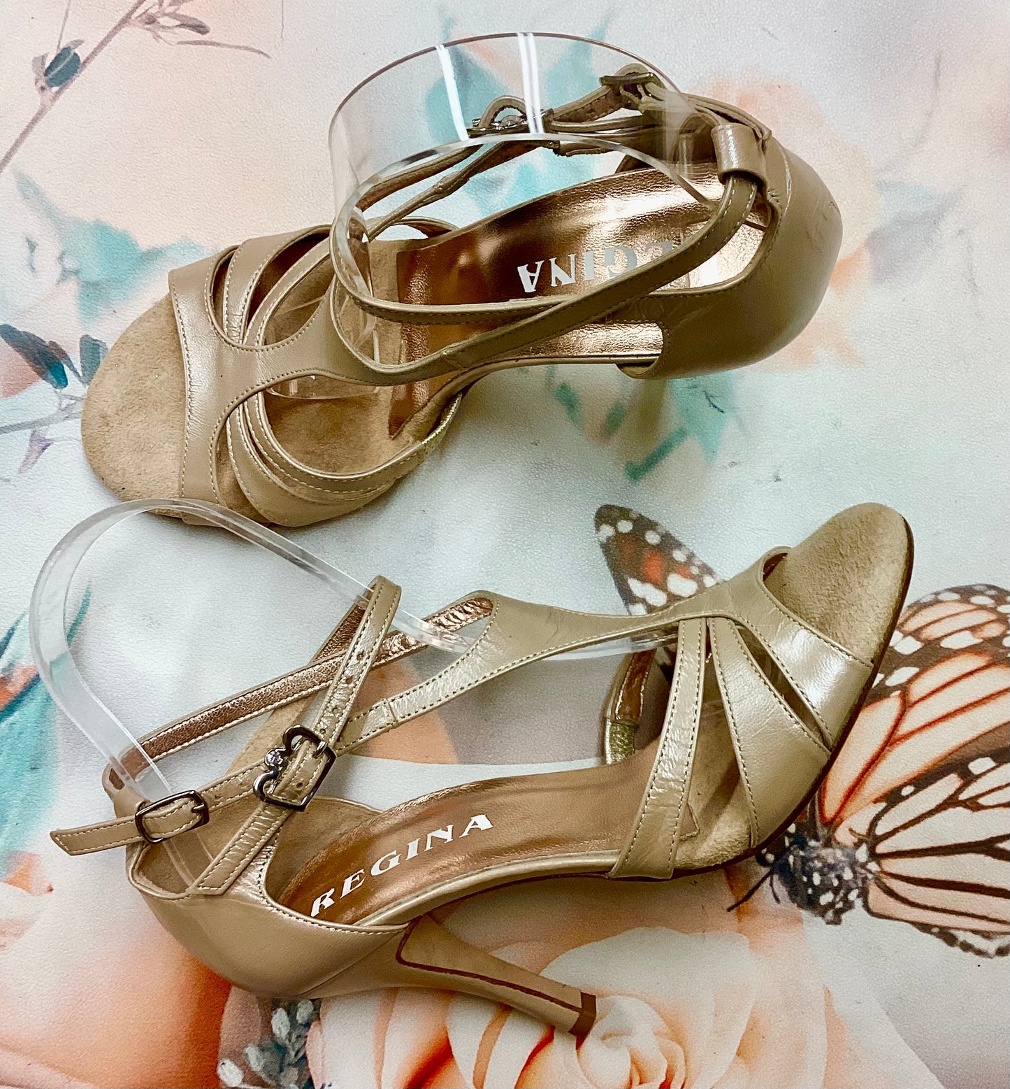 Regina Recoleta Pearly Tan, reg, closed heel, 9 cm