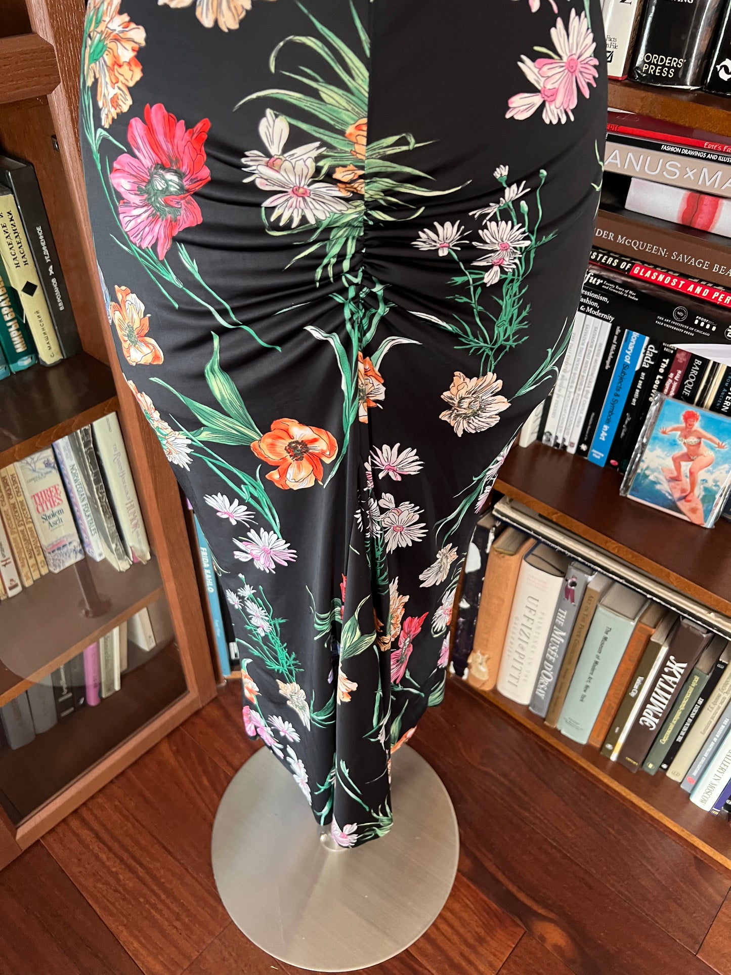 Regina Flower Dress, size M