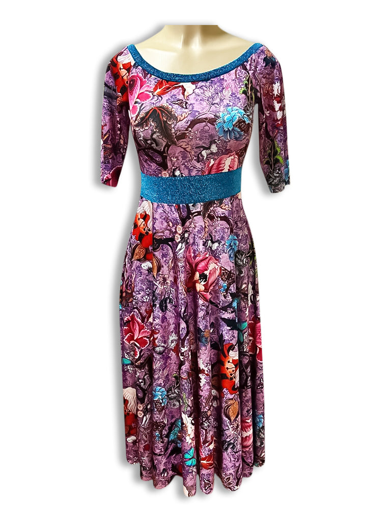 Regina Dress Size - M