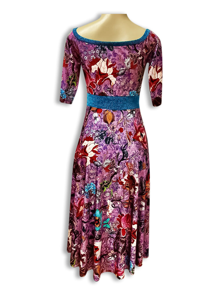 Regina Dress Size - M