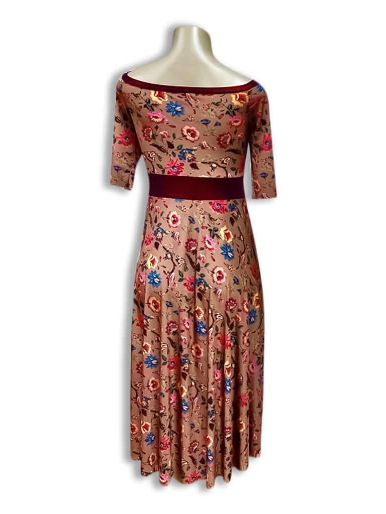 Regina Dress Size M