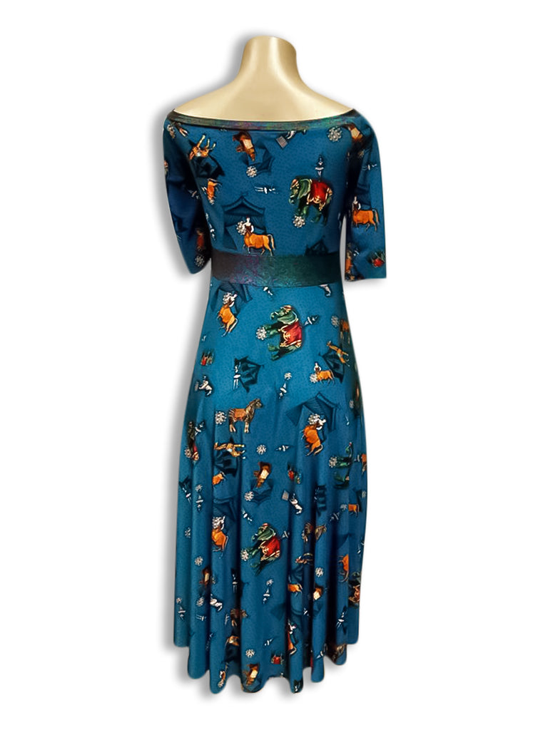 Regina Dress Size M