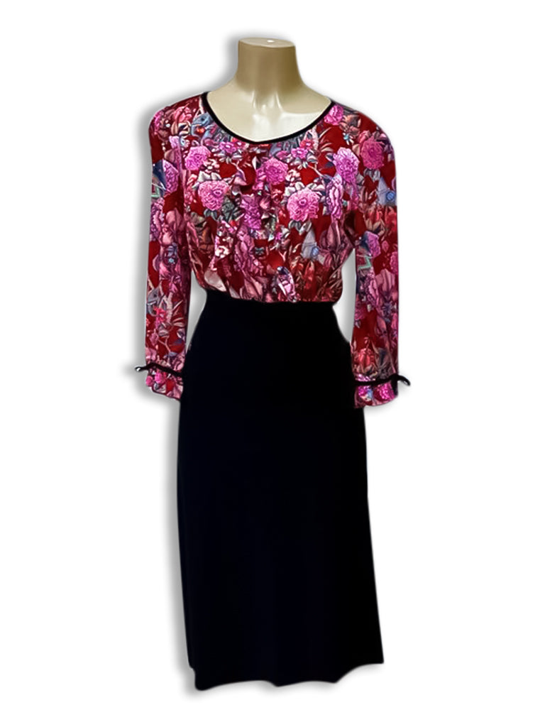 Regina Dress Size M