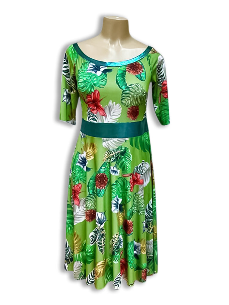 Regina Dress Size M