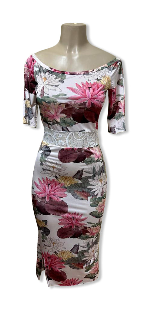 Regina Dress Size - M