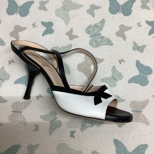 Sur | White with Black bow, long strap, regular, Heel 7 cm