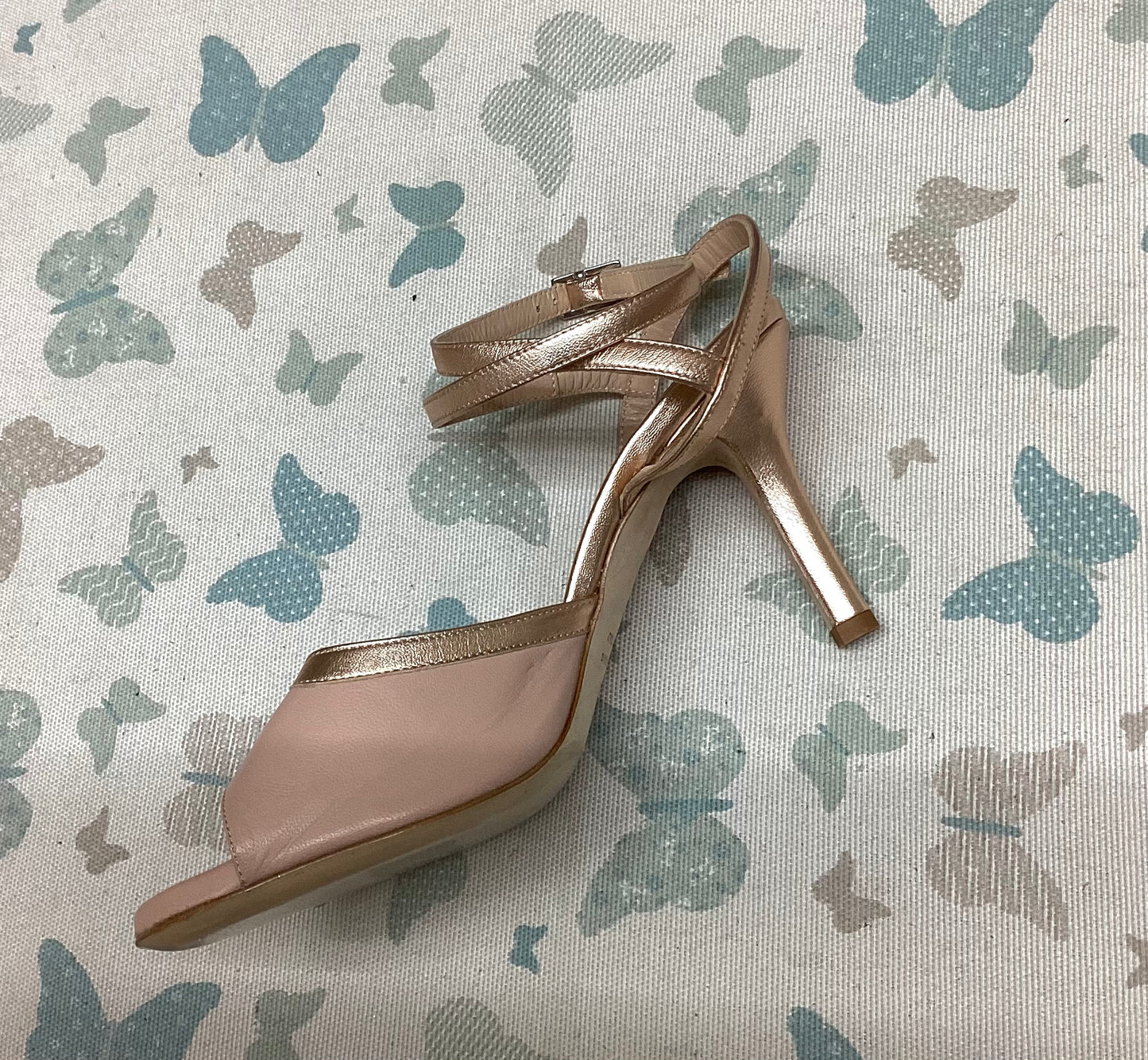Sur, Nude, Gold bow long strap, reg, Heel 7 cm | Tango Shoes