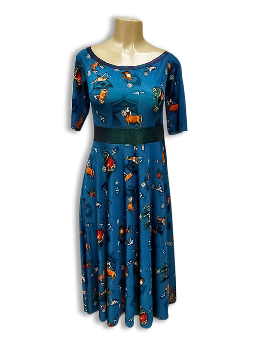 Regina Dress Size M